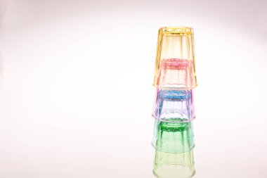 Renkli cam arka plan görüntüsü 