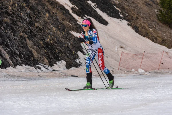 フィニッシュラインのJagercikova Marianna Svk Ismf Wc選手権Comapedrosa Andra 2021 Vertical Race — ストック写真