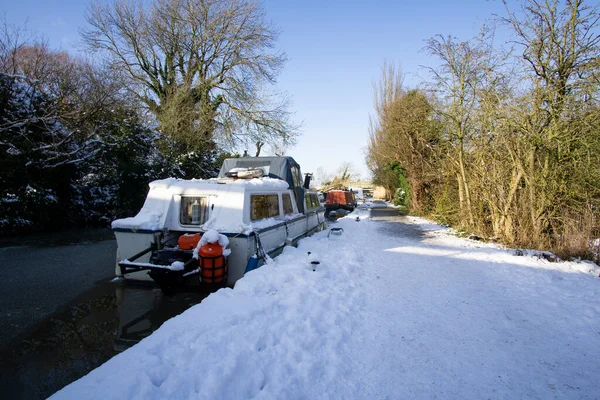 View Freezing Canal Snowy Street — Stock Photo, Image