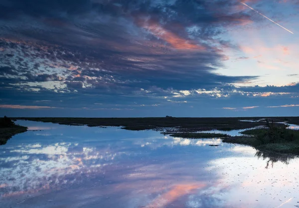 Gökyüzü Üzerinde Deniz Manzarası — Stok fotoğraf