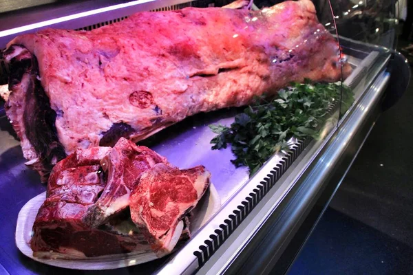 Trozos Carne Roja Gallega Carnicería — Foto de Stock
