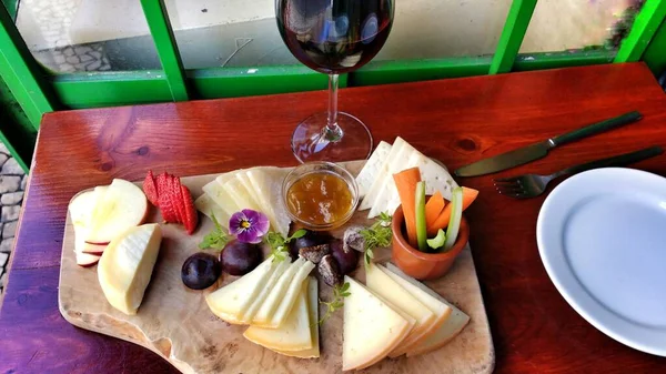 Varied Cheese Board Vegetables Wine — Zdjęcie stockowe