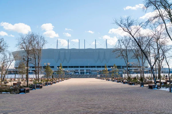 Fußballstadion Auf Dem Hintergrund Des Blauen Himmels — Stockfoto