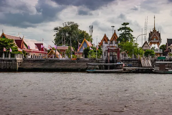 Prachtige Wat Saeng Siritham Gelegen Aan Nonthaburi Van Chao Phraya — Stockfoto
