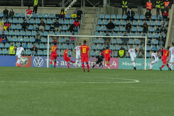 マーク プヨールとカタール2022ワールドカップ予選での目標を達成 アンドラVsハンガリー — ストック写真