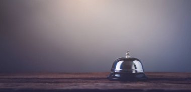 Servis zili tezgahta.