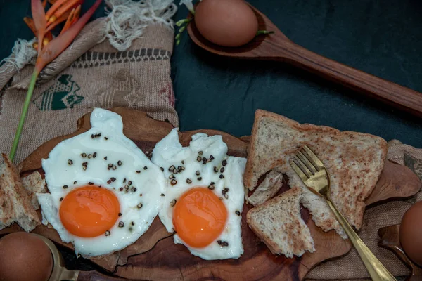 Two Fried Eggs Toast Healthy Breakfast Beautiful Wooden Background Nutrition — Stock Photo, Image