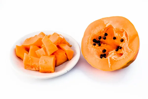 Raw Cut Organic Sliced Papaya Isolated White Glass Plate — Stock Photo, Image