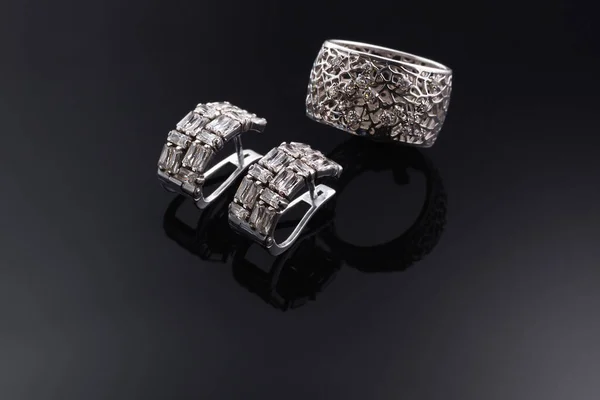 Bijouterie Jewelry Dark Background Rings Bracelets Pendants — Stockfoto