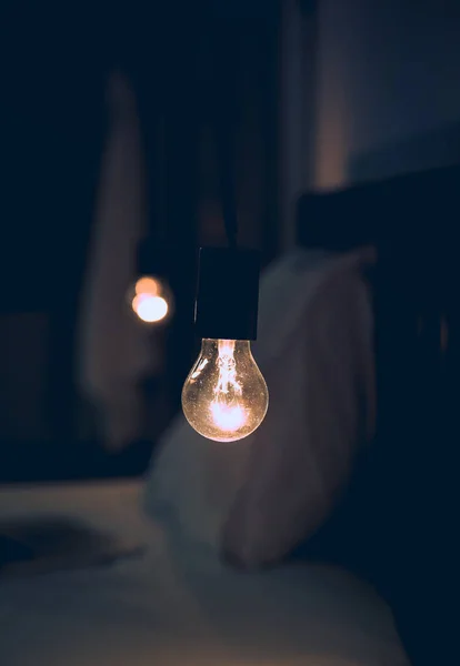 Vitange Rétro Lumière Dans Flou Foncé Chambre Coucher — Photo