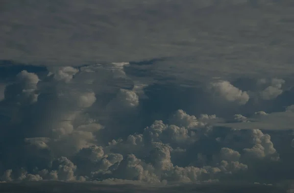 Dramatyczne Niebo Burzliwymi Chmurami Niebo Chmurami Pogoda Niebieska Natura Chmura — Zdjęcie stockowe