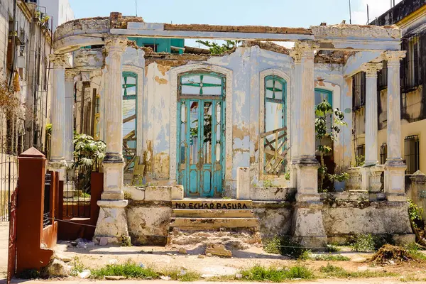 Κούβα Αβάνα Κατεστραμμένο Σπίτι — Φωτογραφία Αρχείου