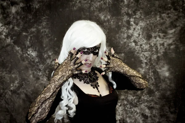 Woman Gothic Style Costume Halloween Party — 图库照片