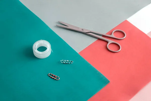 Sheets Paper Different Colors Scissors — Stock Photo, Image