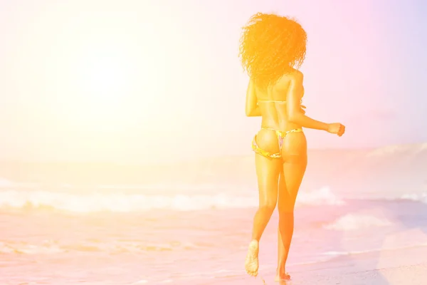 Mujer Playa Vacaciones Verano — Foto de Stock