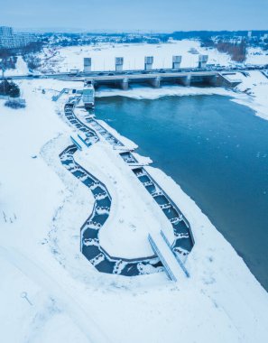 Wislok Nehri 'ndeki baraj Rzeszow' da. Rzeszow, Subcarpathia, Polonya