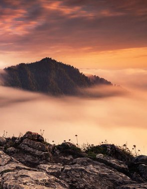 Mountain view günbatımı sırasında