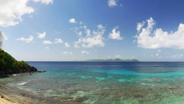 Вид Море Сент Винсент Гренадины — стоковое фото