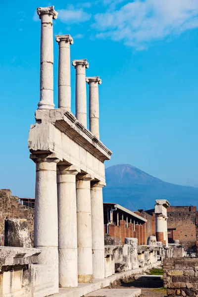 Pompei Ruïnes Boven Blauwe Lucht — Stockfoto