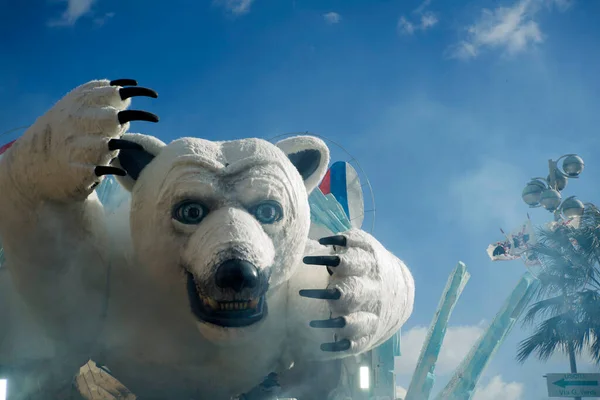 Karnevalet Til Viareggio Den Hvite Bjørnen – stockfoto