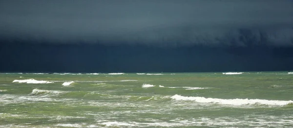 폭풍우 바다의 — 스톡 사진