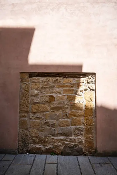 Walled Door Sunny Reflections — Stock Photo, Image