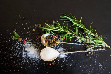 Biberiye ve şifalı bitkiler. Organik şifalı bitkiler