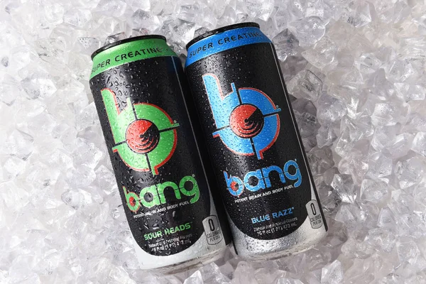 Two Cans Bang Energy Drink — ストック写真