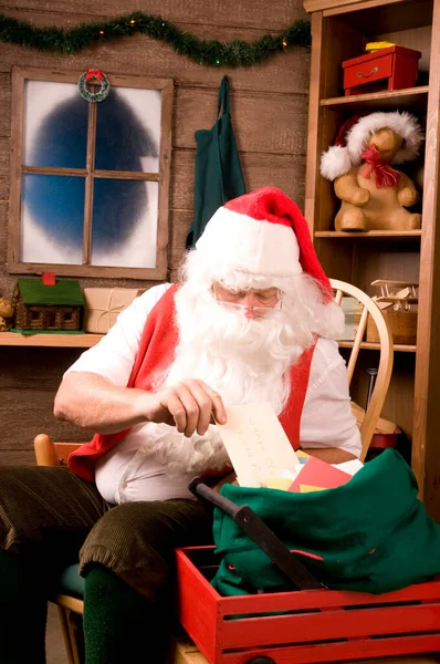 Santa Claus Taller Con Bolsa Letras —  Fotos de Stock