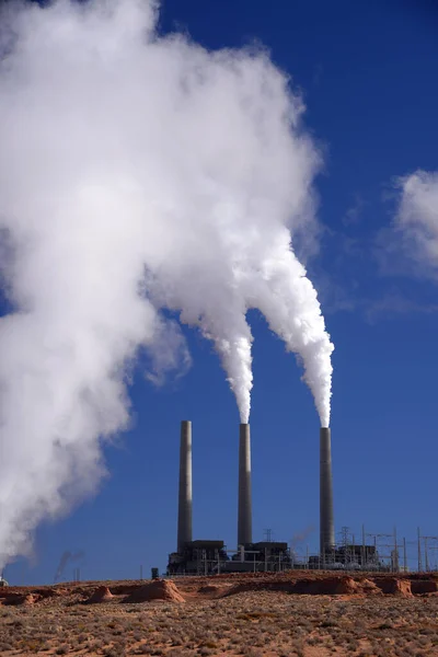 Luchtverontreiniging Door Emissies Van Fabriek — Stockfoto