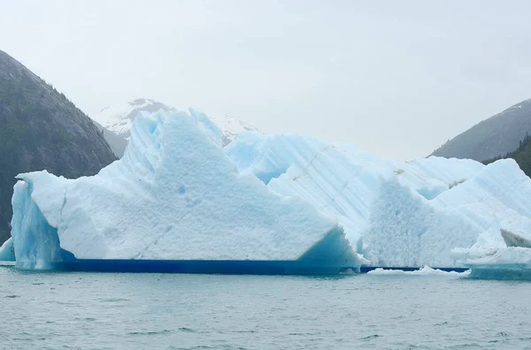 Айсберг Зимовий Сніжний Пейзаж — стокове фото