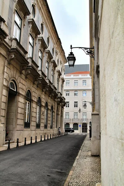 Stare Kolorowe Majestatyczne Domy Ulicach Lizbony — Zdjęcie stockowe