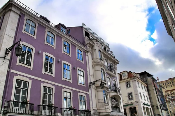 Stare Kolorowe Majestatyczne Domy Ulicach Lizbony — Zdjęcie stockowe