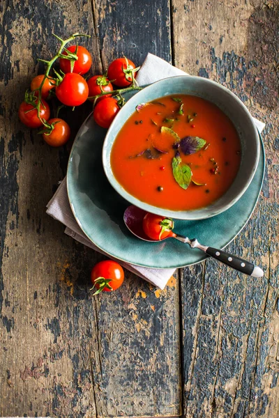Close Shot Fresh Organic Tomato Soup Tabletop Background — Fotografia de Stock