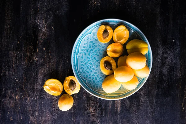 Close Shot Fresh Organic Apricots Tabletop Background — Fotografia de Stock