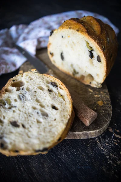 Итальянская Кухня Оливковый Хлеб — стоковое фото