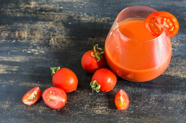 Juice Tomatoes Rustic Background — Stock Photo, Image