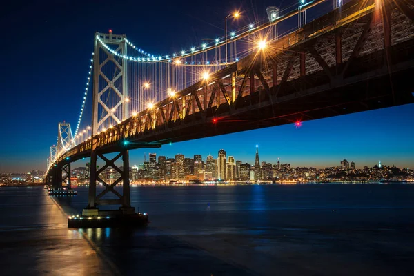 Bay Bridge Nachts Stad — Stockfoto