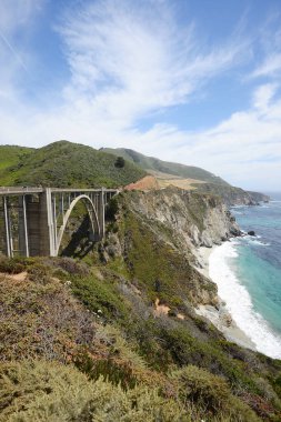 Bixby Creek Köprüsü, Kaliforniya 'nın Big Sur kıyısında.