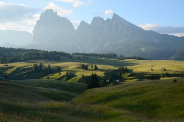 Alpe di Siusi dağ manzarası 