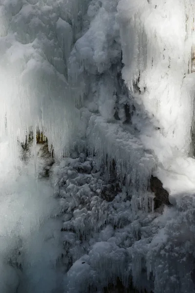 Ledový Krystal Rampouchu Zavřít — Stock fotografie