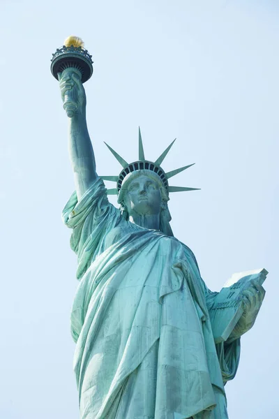 Vista Inferior Famosa Estátua Liberdade Eua — Fotografia de Stock