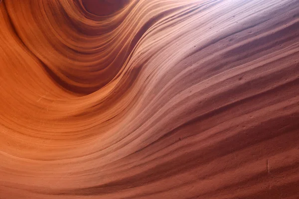 スロットキャニオンの壁 波状の質 — ストック写真