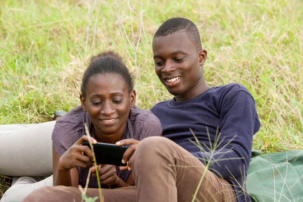 Portrait Young Happy African Couple — Stock Photo, Image