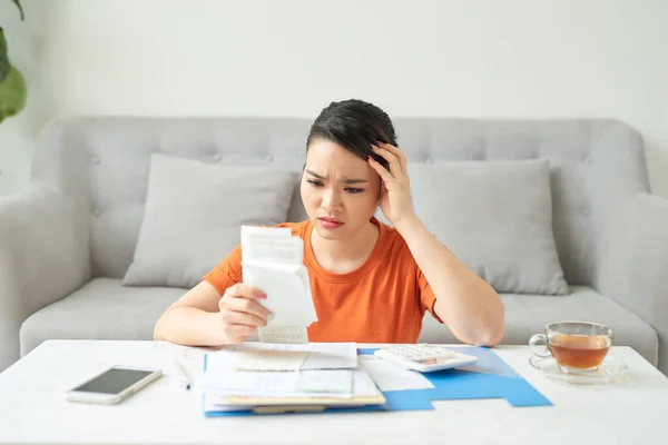 Housewife Manages Family Budget Accountant Paper Work Remote Job Home — Stock Photo, Image