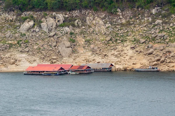 Image Tourist Raft Parked Lake Bhumibol Dam Wait Tourist Service — Fotografia de Stock