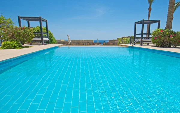 Swimmingpool Freien Einem Tropischen Hotelresort — Stockfoto