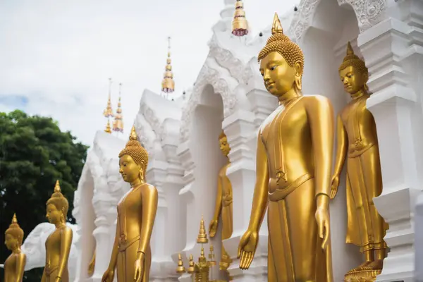 Αγάλματα Του Βούδα Στο Ναό — Φωτογραφία Αρχείου
