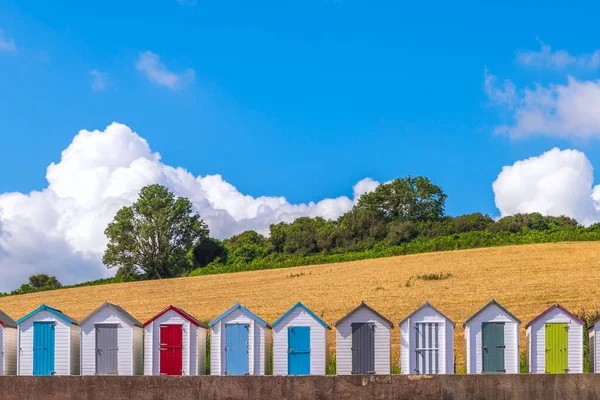 Colorful Small Beach Houses Multicolored Beach Sheds Variety Painted Beach — Stock Photo, Image