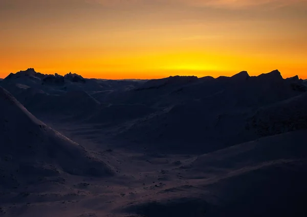 Krajina Hor Během Západu Slunce — Stock fotografie